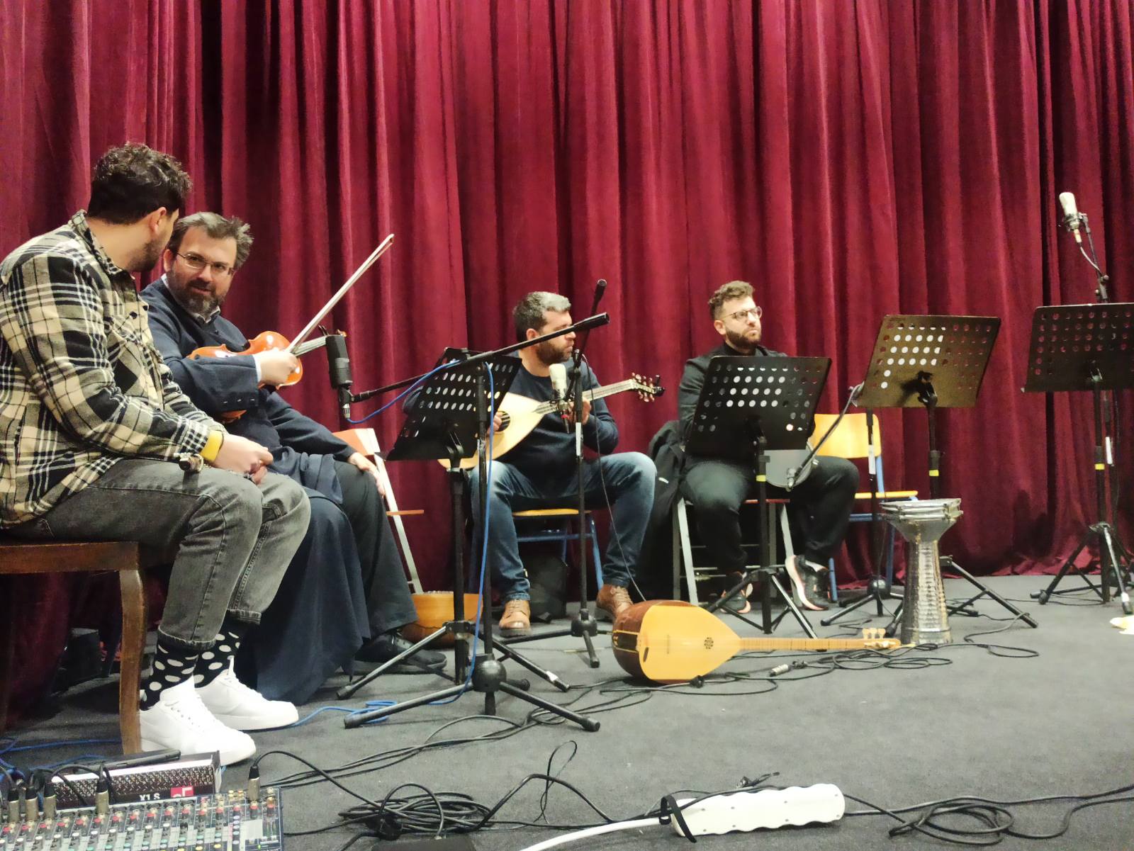 IMG 16f8da27367d805427e95f44ebc838d0 V