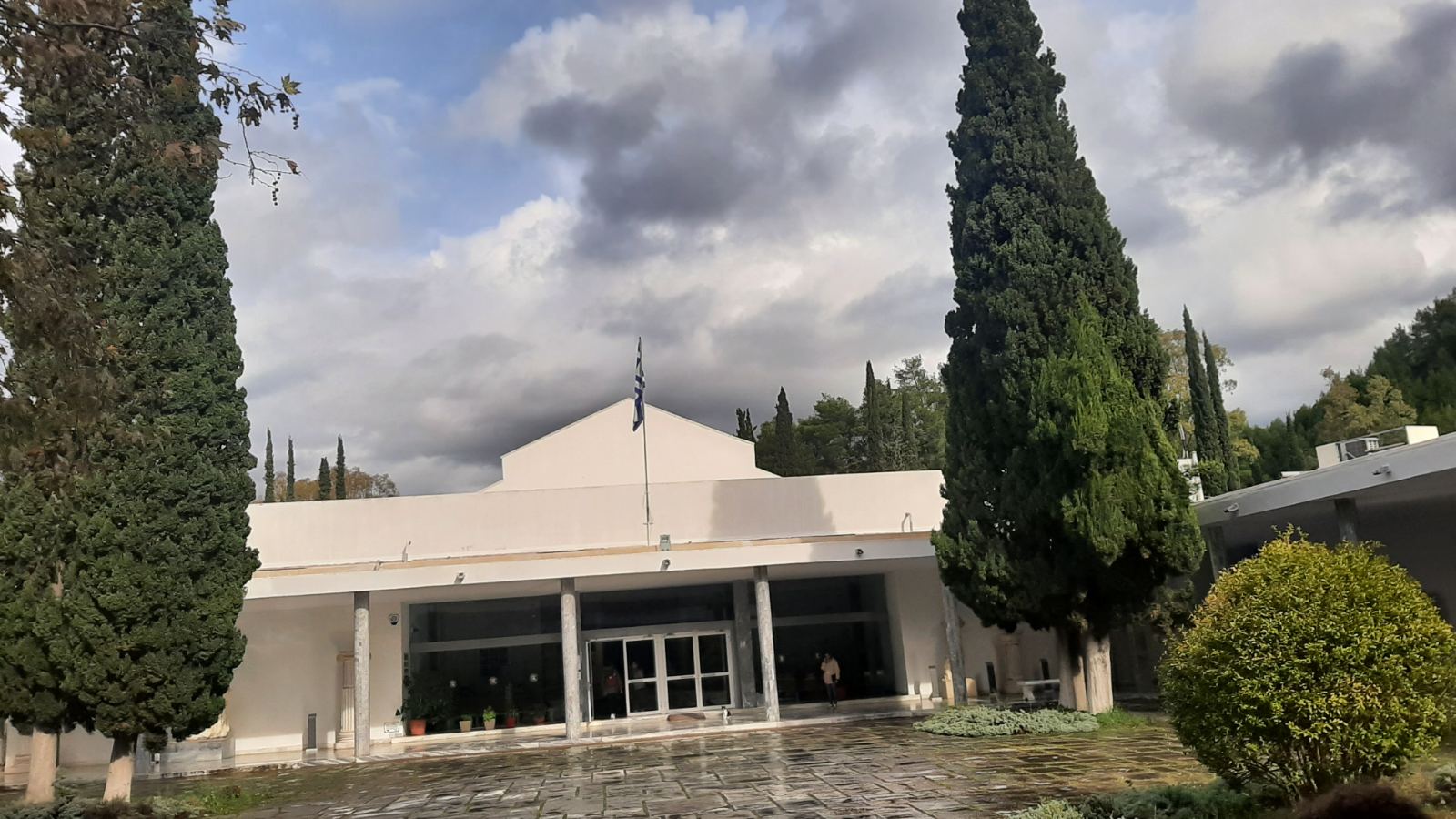 IMG 71b99cdfc5124717a0005add9dfa93f3 V